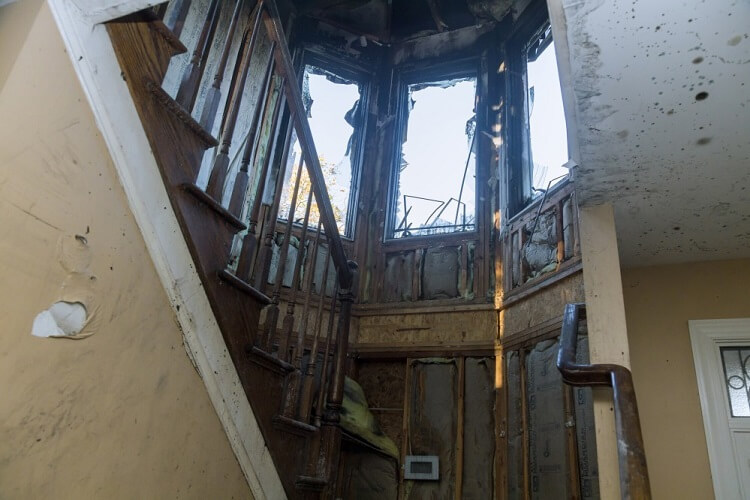 Limpieza por incendios en Fontcoberta